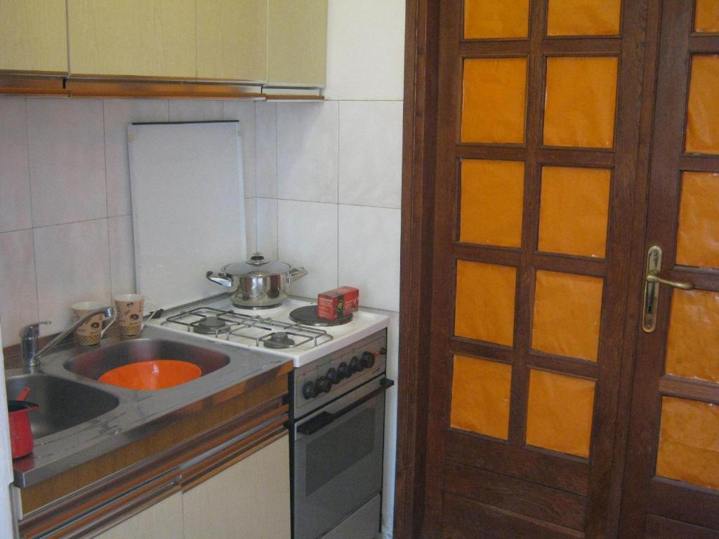 And Artemida Appartement *