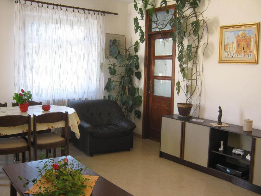 And Artemida Appartement Dubrovnik